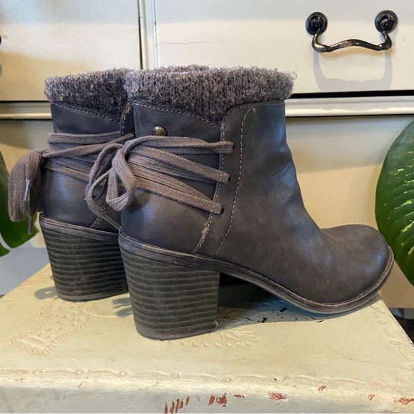 Roxy Dakota Gray Heeled Faux Fur Boot - Picture 5 of 10